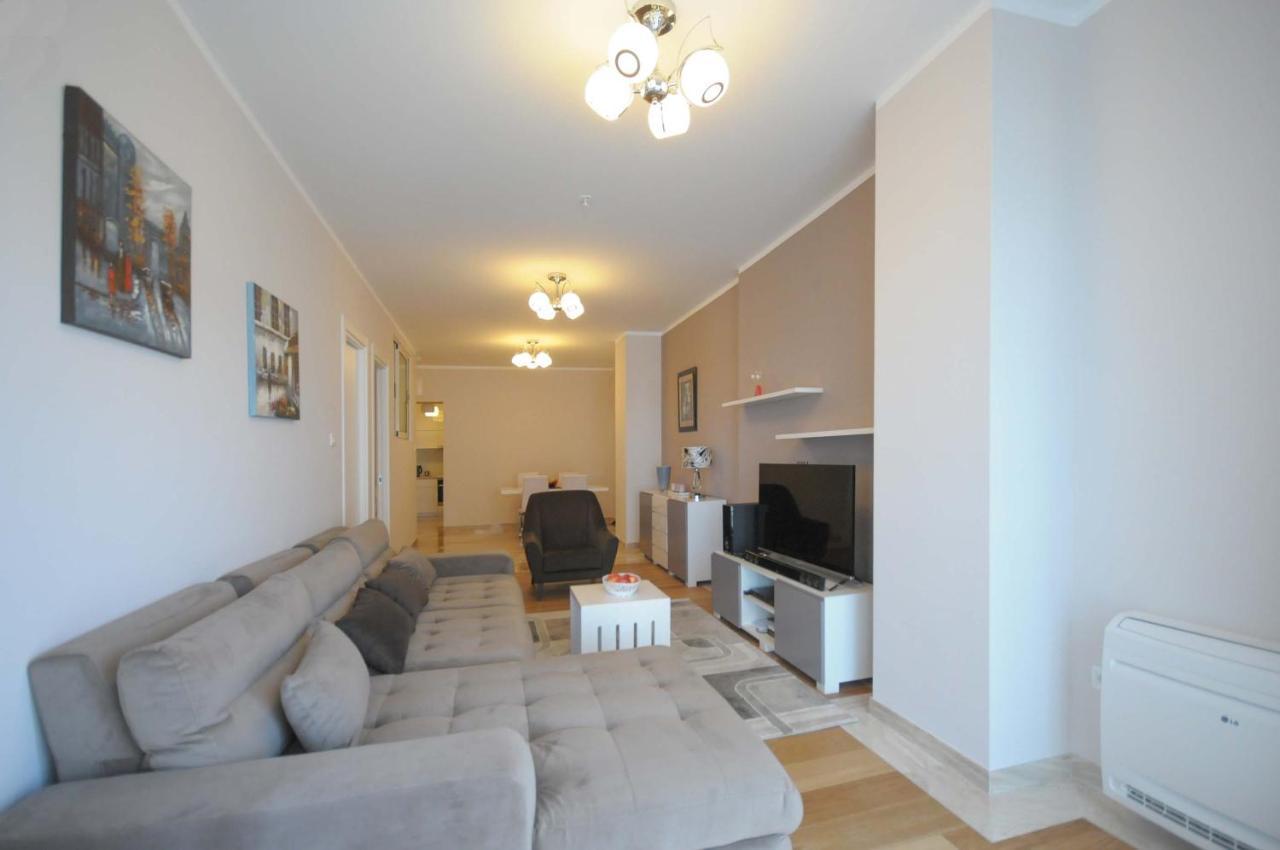 Luxury Montesun Apartments Budva Buitenkant foto