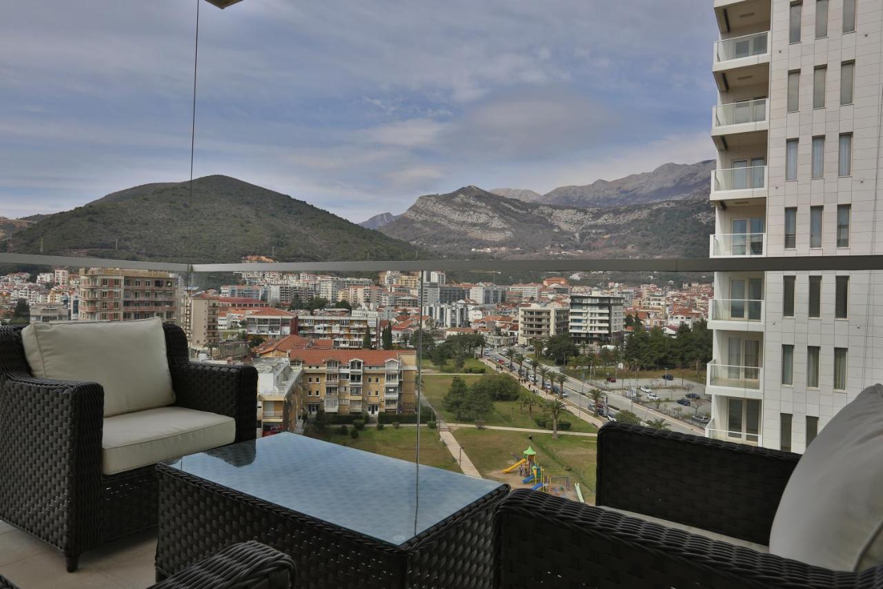 Luxury Montesun Apartments Budva Buitenkant foto