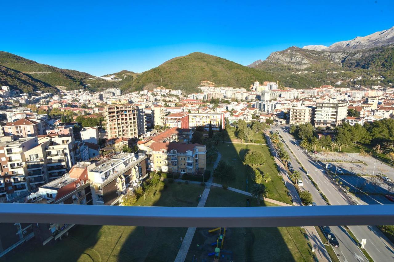 Luxury Montesun Apartments Budva Buitenkant foto