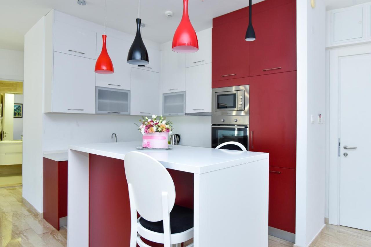 Luxury Montesun Apartments Budva Buitenkant foto